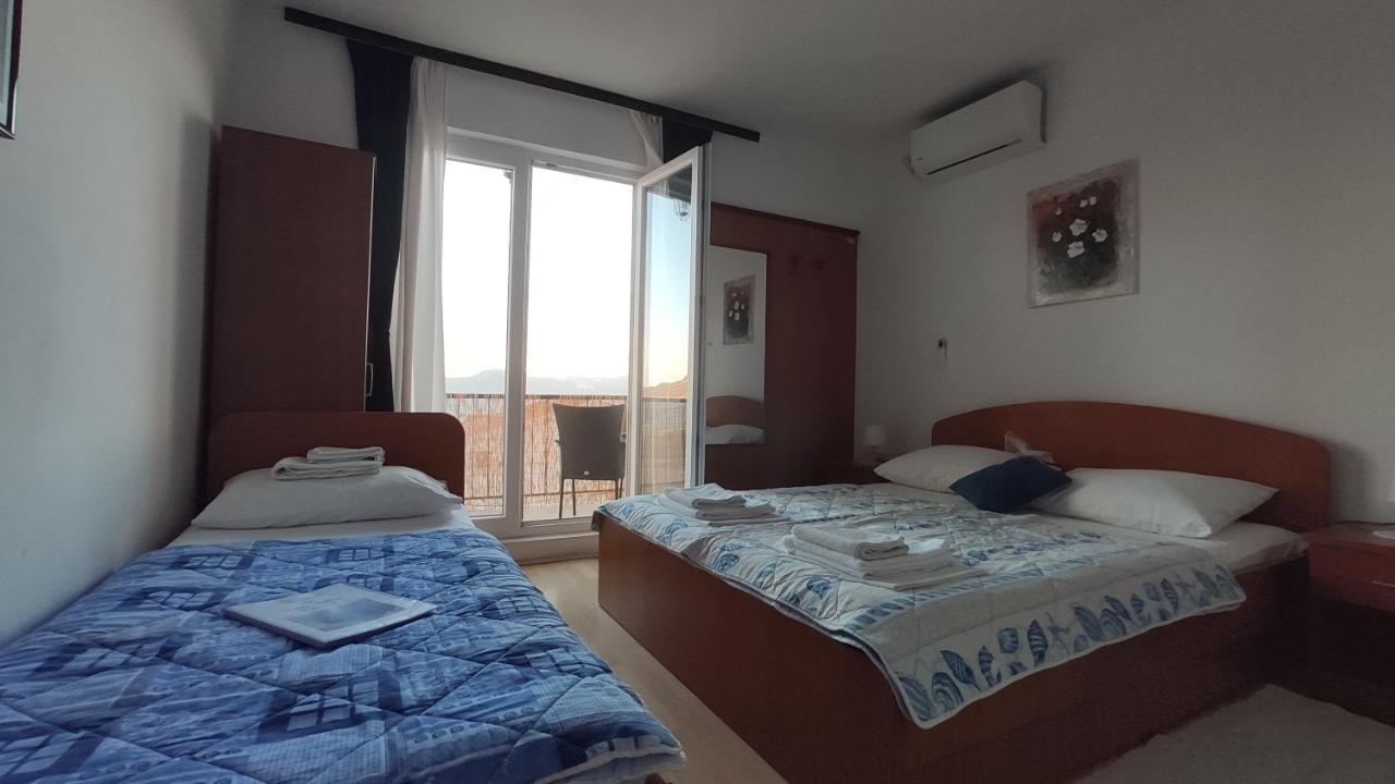 Guesthouse Podaca Eksteriør billede